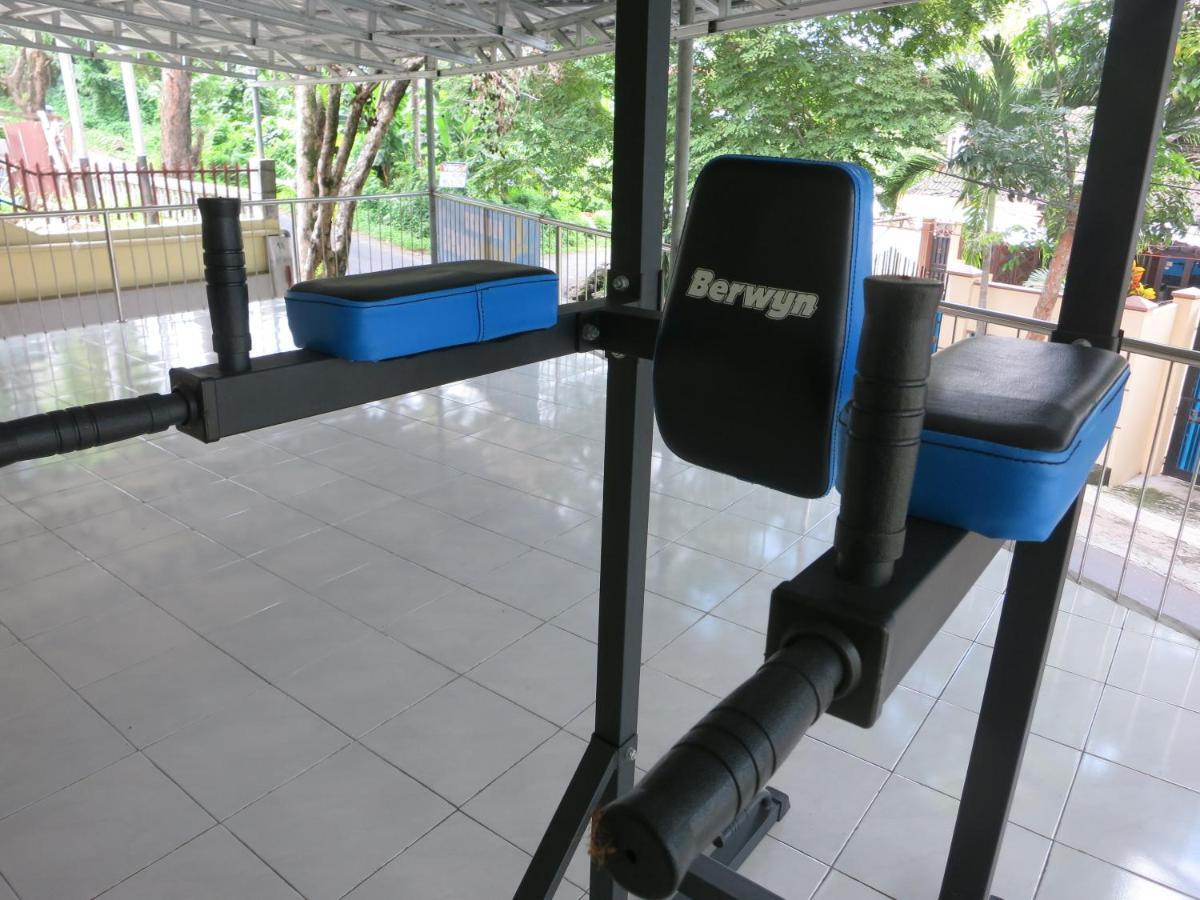 Manado Pod House Apartment Bagian luar foto