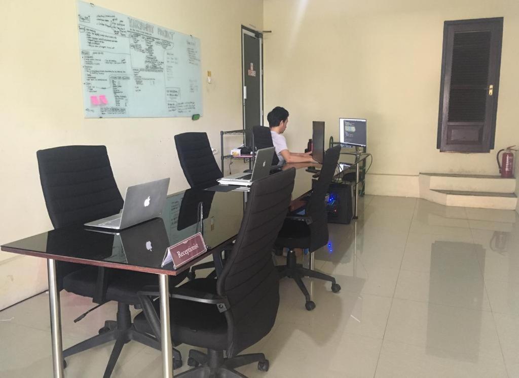 Manado Pod House Apartment Bagian luar foto